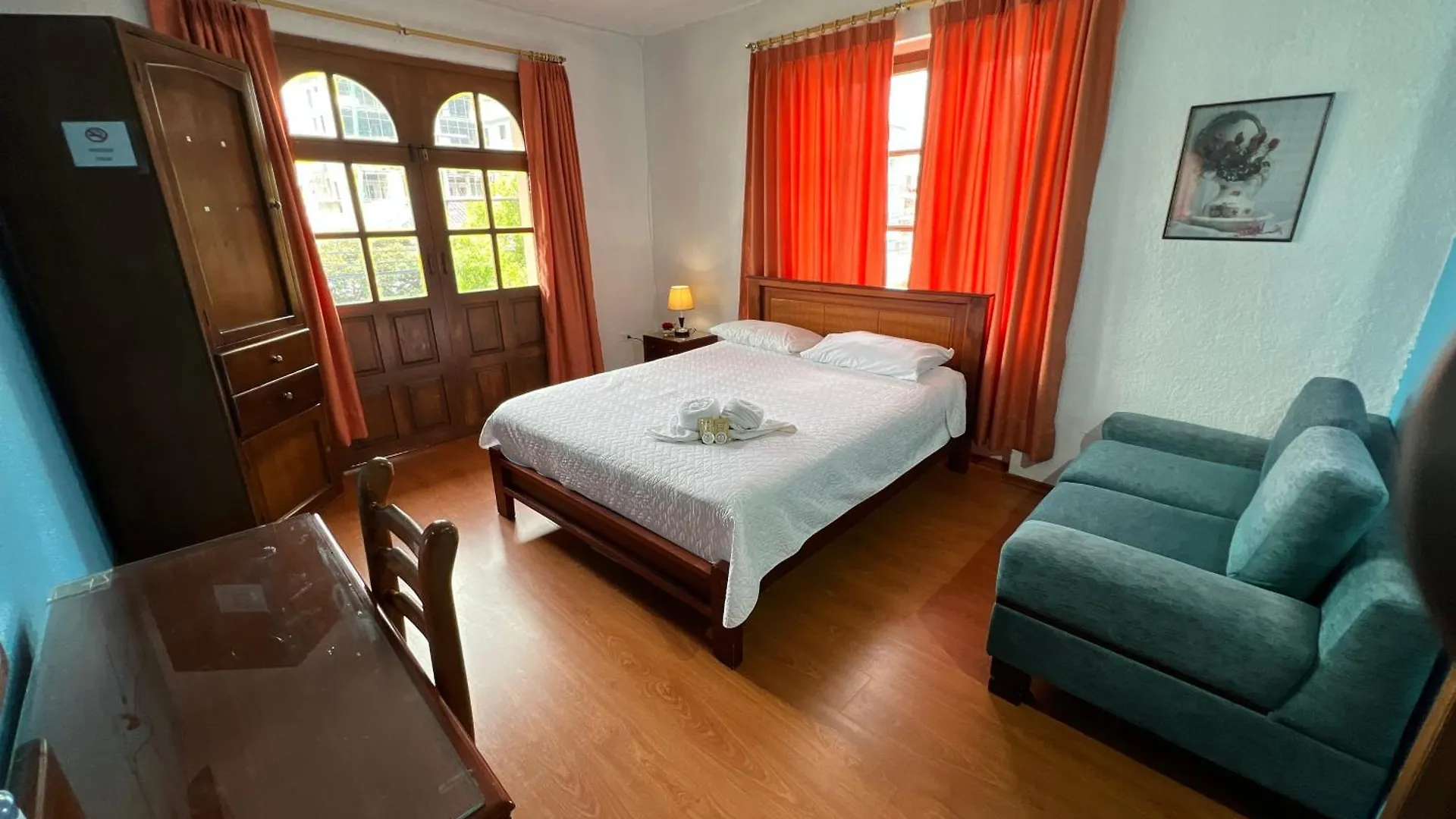 Hotel Hostal Baron De Carondelet Quito